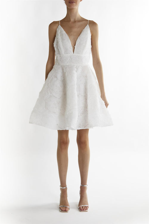 what type of veil to wear with a lace dress Pearly Long Veil